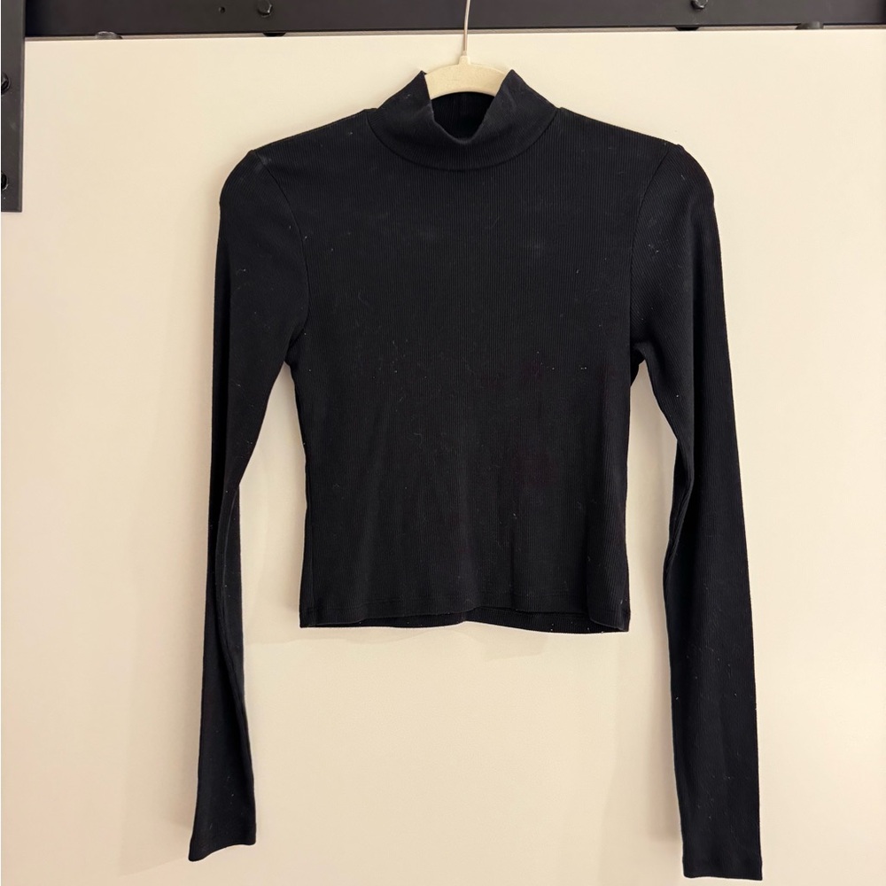American Eagle Black Long Sleeve Mockneck Top